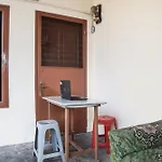 Spot On 91977 Kost Ketapang Syariah